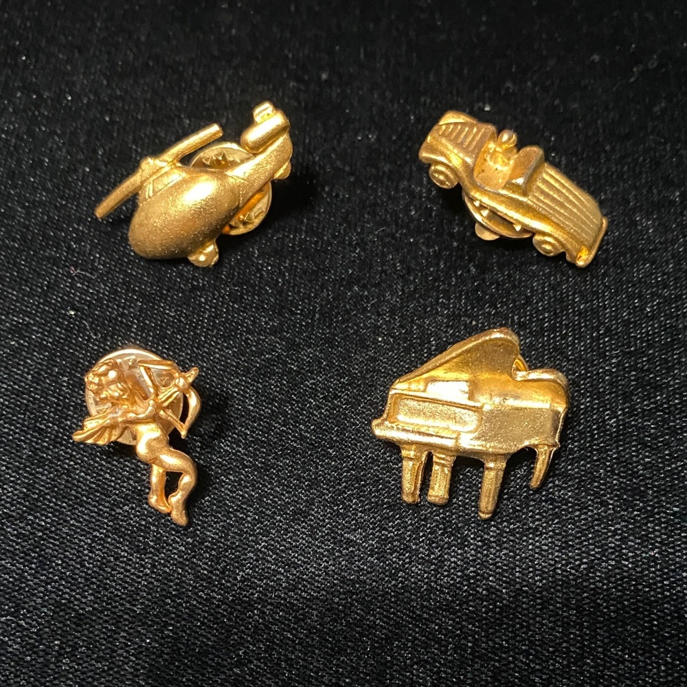 Vintage satin gold car helicopter piano Cupid lapel pin Brooch Set